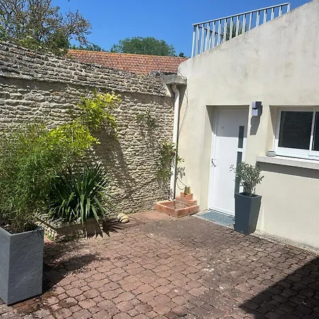 Plein Pied Proche De La Et Des Commerce * Bernières-sur-Mer