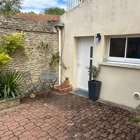 Plein Pied Proche De La Et Des Commerce Bernières-sur-Mer