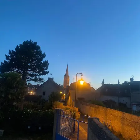 Plein Pied Proche De La Et Des Commerce